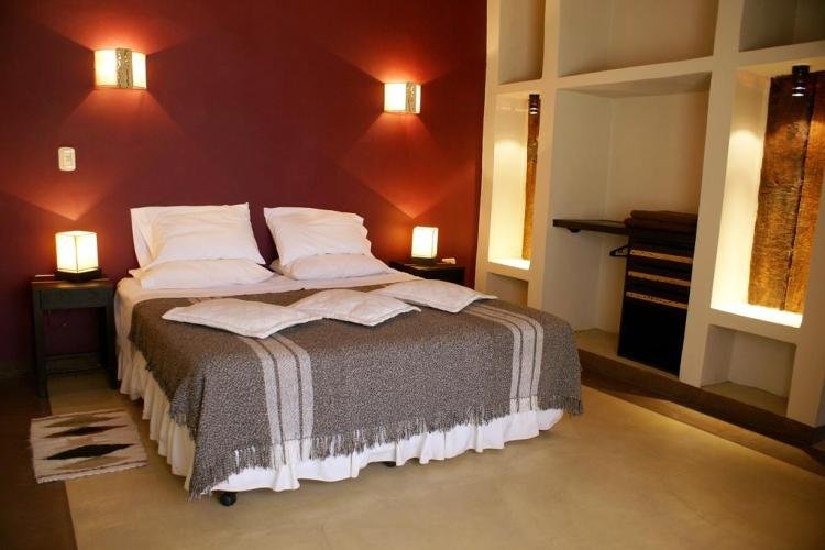 Habitaciones & Servicios 5